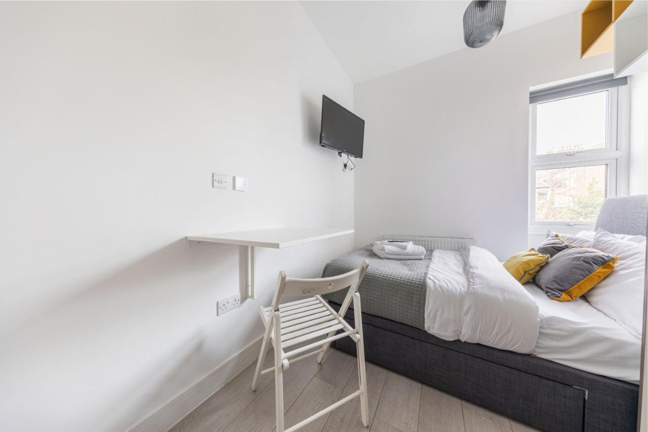 Functional Budget Stay With Wi-Fi And Laundry Facilities Near Tube Station London Eksteriør bilde